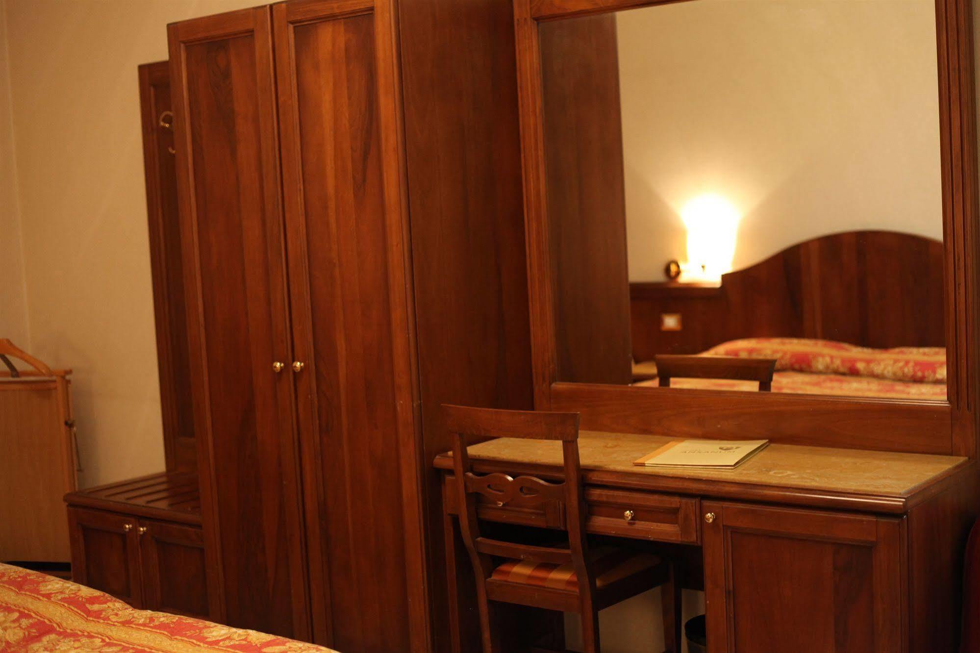 Hotel Anxanum ลันชาโน ภายนอก รูปภาพ