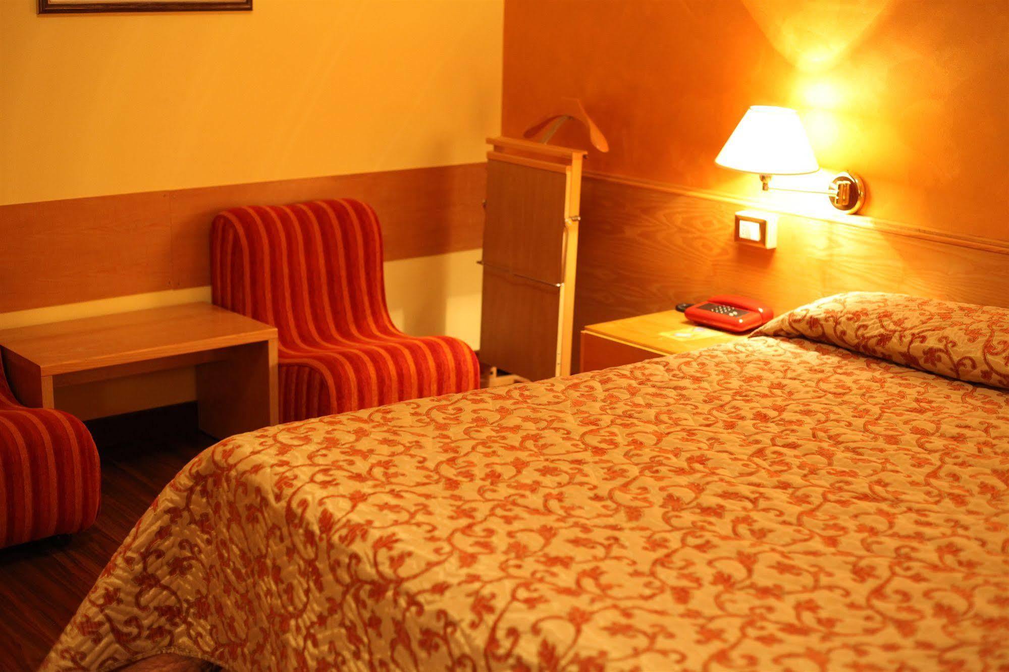 Hotel Anxanum ลันชาโน ภายนอก รูปภาพ